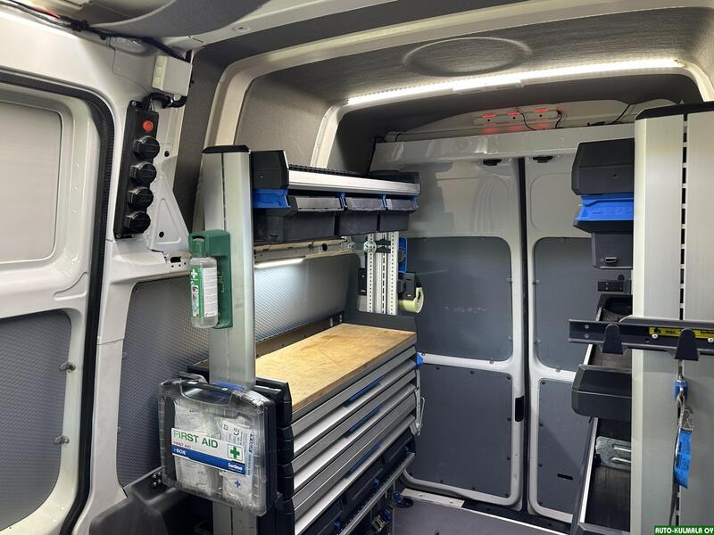 Volkswagen Transporter vaihtoauto