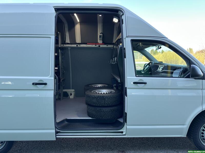 Volkswagen Transporter vaihtoauto