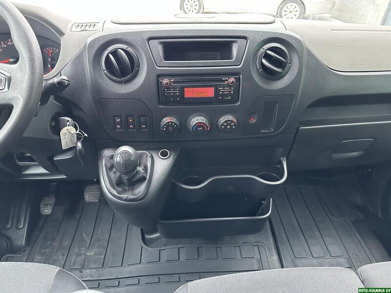 Nissan NV400 vaihtoauto