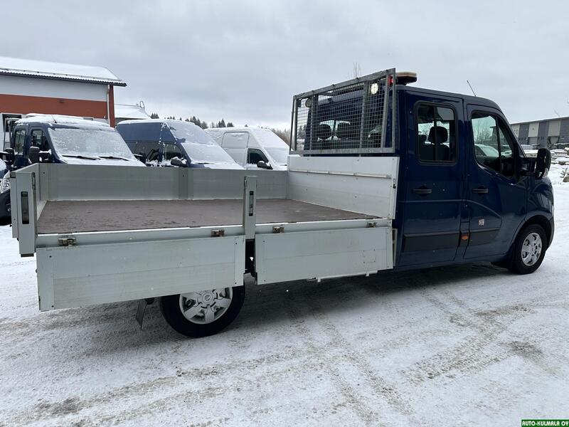 Nissan NV400 vaihtoauto