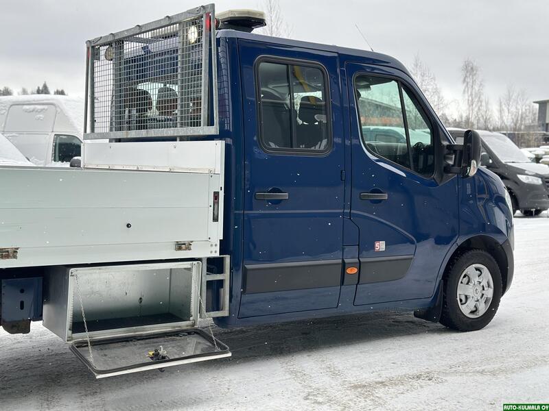 Nissan NV400 vaihtoauto