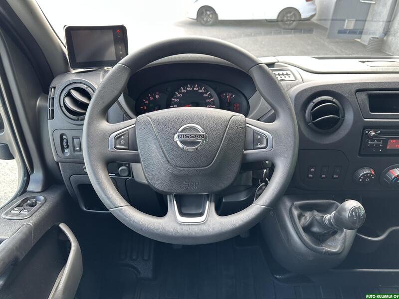 Nissan NV400 vaihtoauto