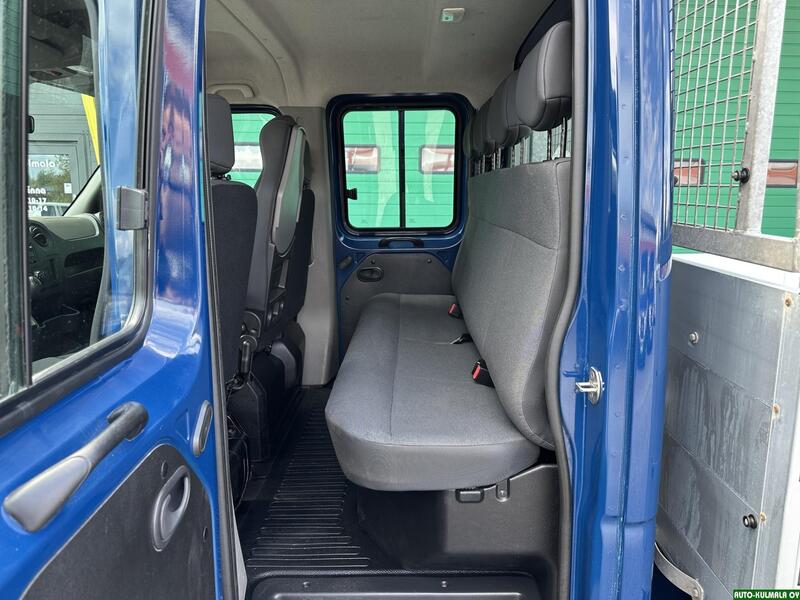 Nissan NV400 vaihtoauto