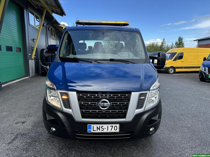 Nissan NV400 vaihtoauto