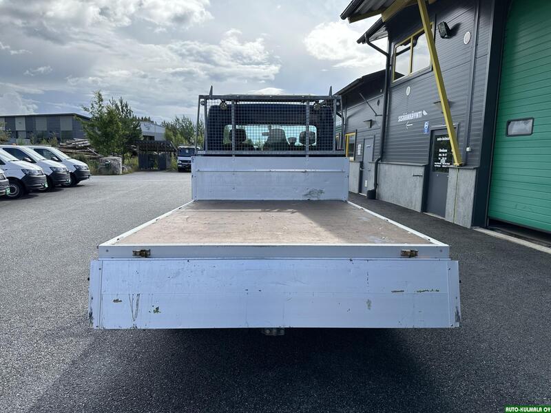 Nissan NV400 vaihtoauto