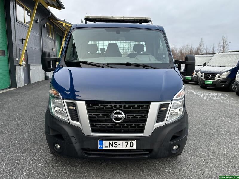 Nissan NV400 vaihtoauto