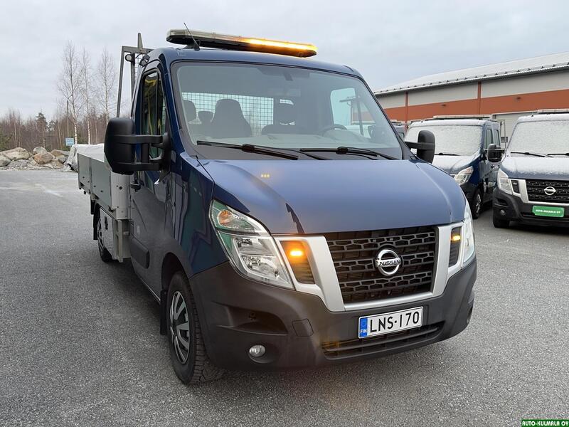Nissan NV400 vaihtoauto