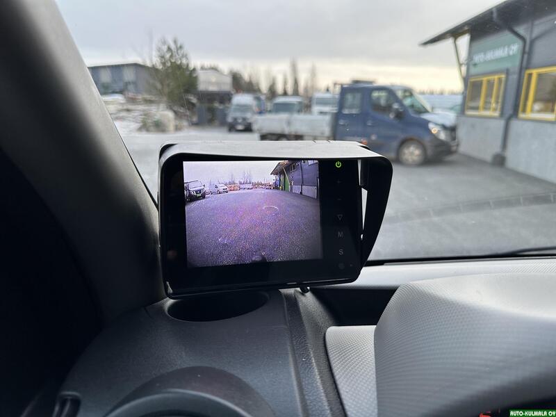 Nissan NV400 vaihtoauto