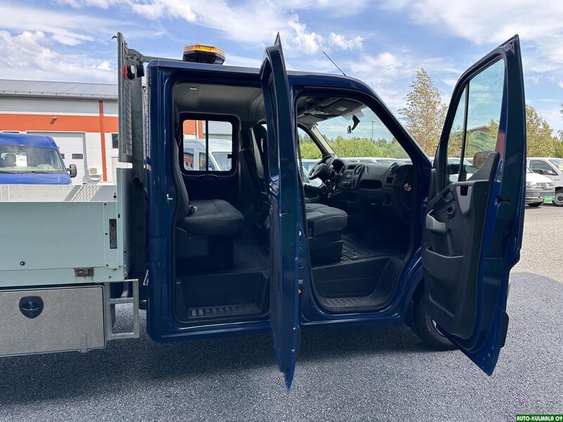 Nissan NV400 vaihtoauto