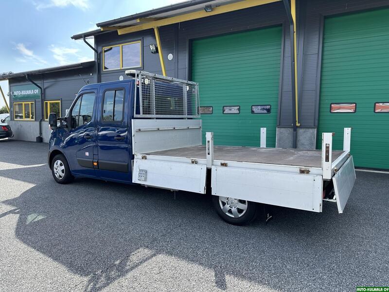 Nissan NV400 vaihtoauto