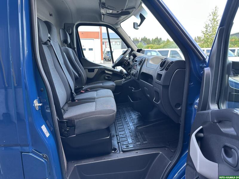 Nissan NV400 vaihtoauto