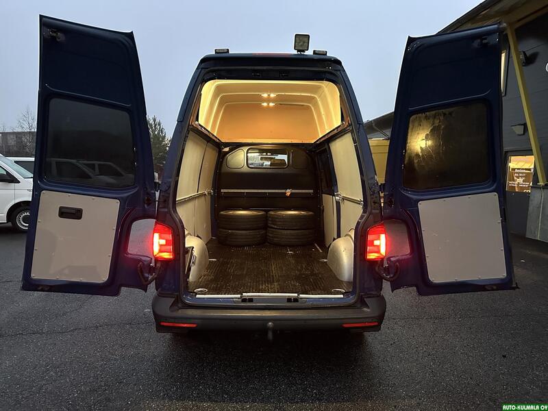 Volkswagen Transporter vaihtoauto