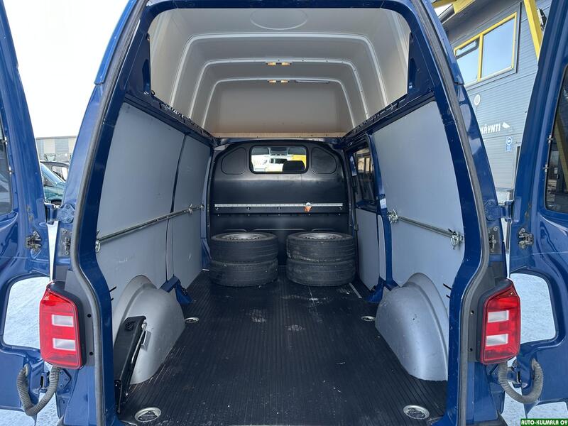 Volkswagen Transporter vaihtoauto