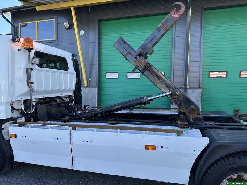 Mitsubishi Fuso Canter vaihtoauto