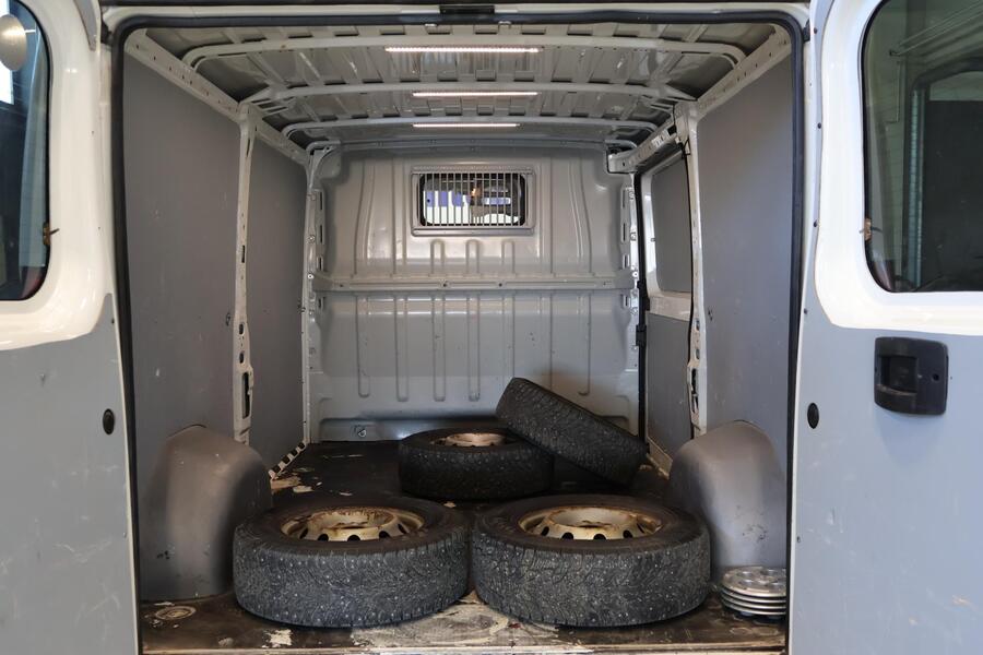 Peugeot Boxer vaihtoauto