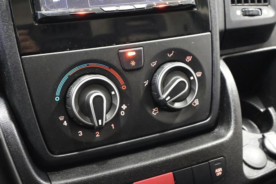 Peugeot Boxer vaihtoauto