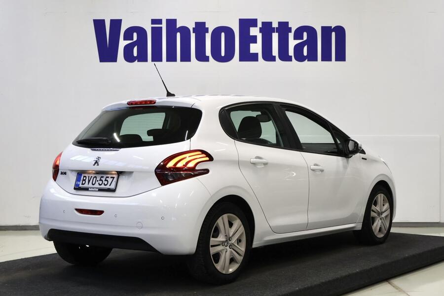 Peugeot 208 vaihtoauto