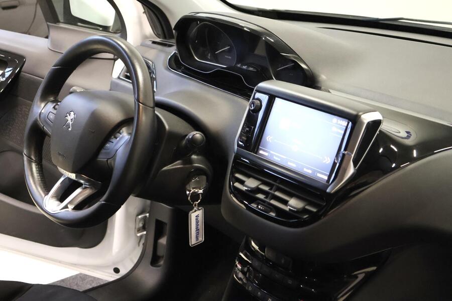 Peugeot 208 vaihtoauto