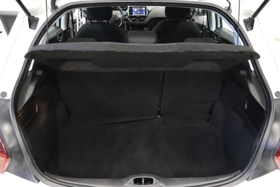 Peugeot 208 vaihtoauto