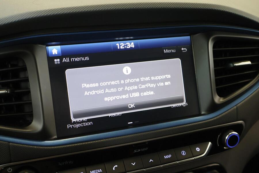 Hyundai IONIQ hybrid vaihtoauto