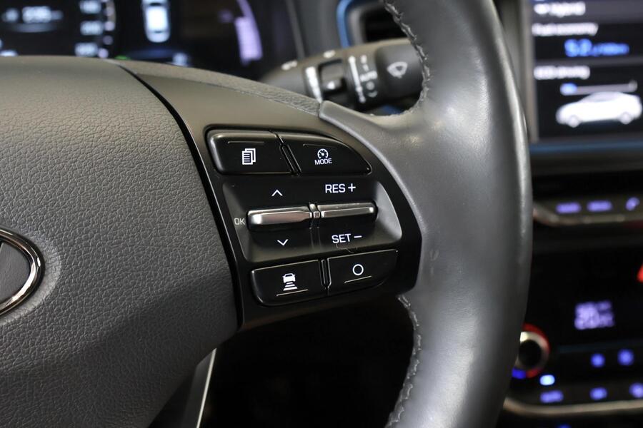 Hyundai IONIQ hybrid vaihtoauto