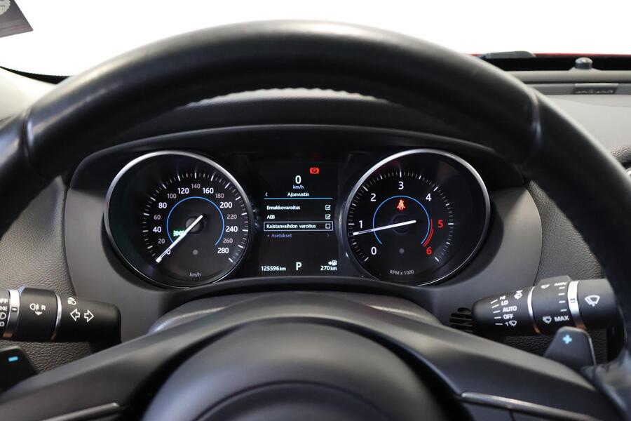 Jaguar XE vaihtoauto