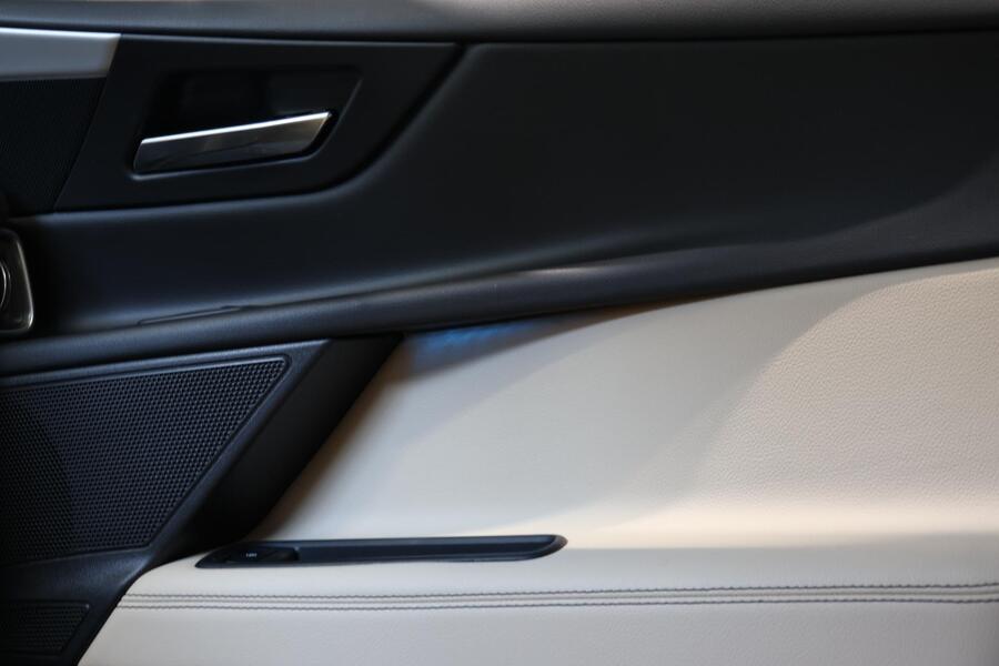 Jaguar XE vaihtoauto