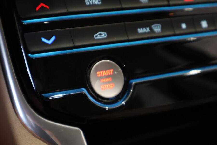 Jaguar XE vaihtoauto