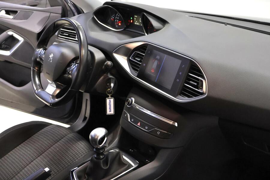 Peugeot 308 vaihtoauto