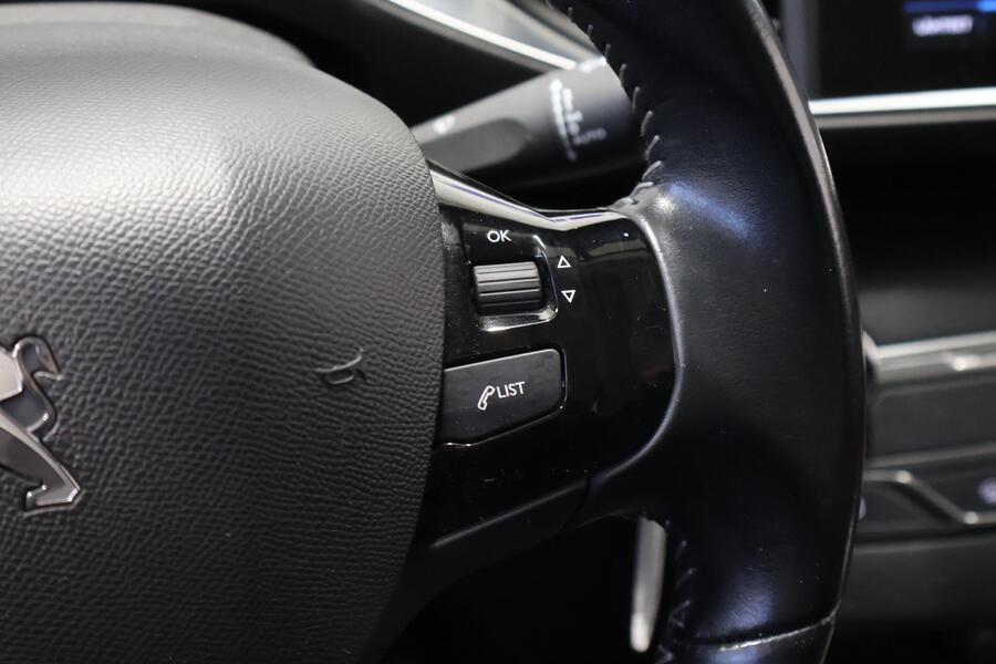 Peugeot 308 vaihtoauto