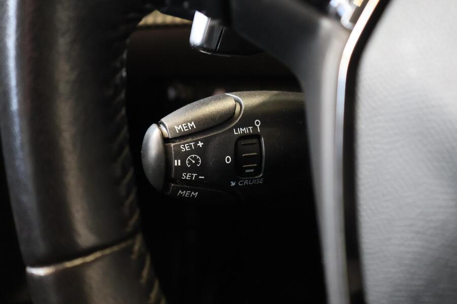 Peugeot 208 vaihtoauto