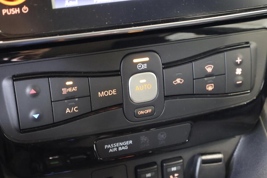 Nissan Leaf vaihtoauto