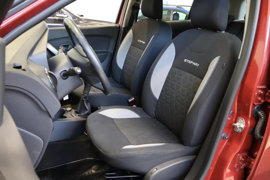 Dacia Sandero vaihtoauto