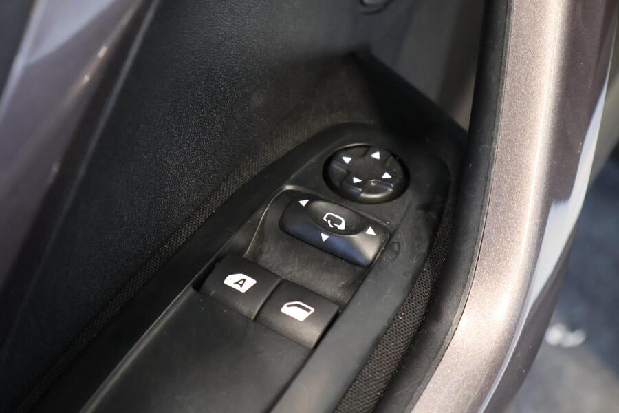 Peugeot 2008 vaihtoauto