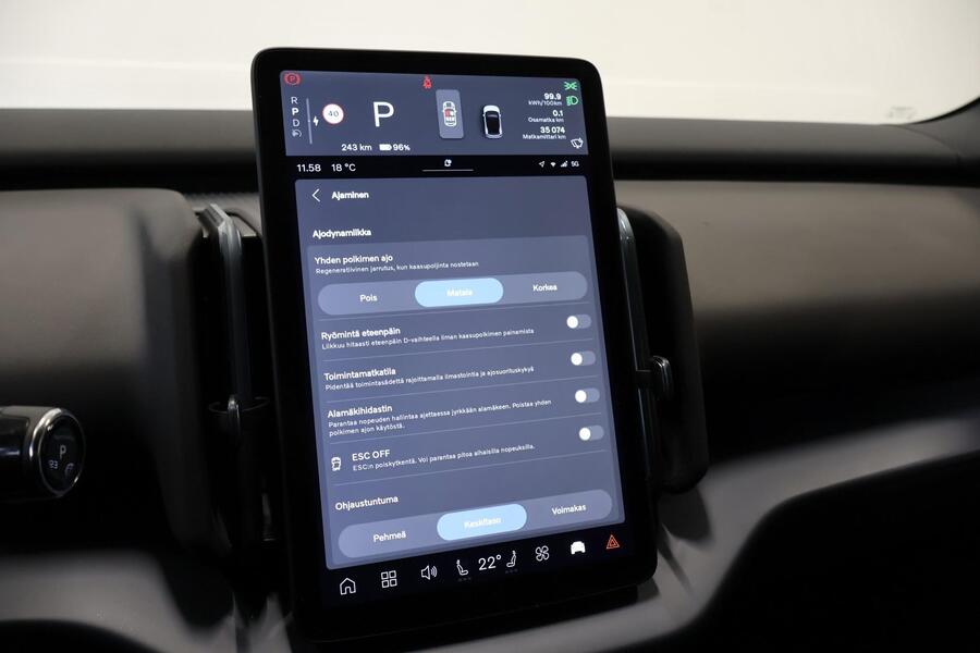 Volvo EX30 vaihtoauto