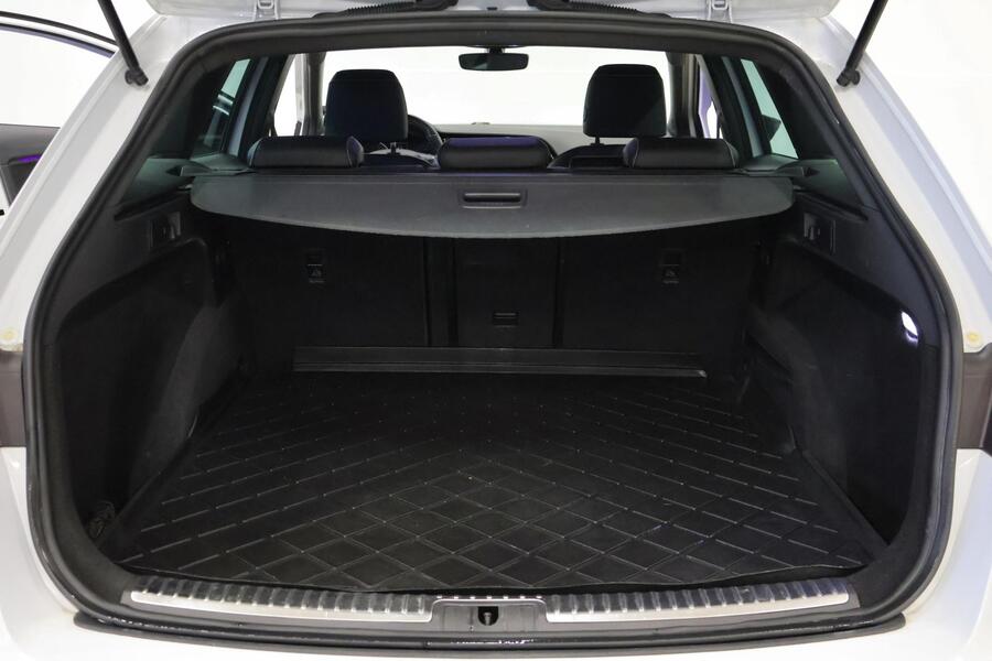 SEAT Leon ST vaihtoauto