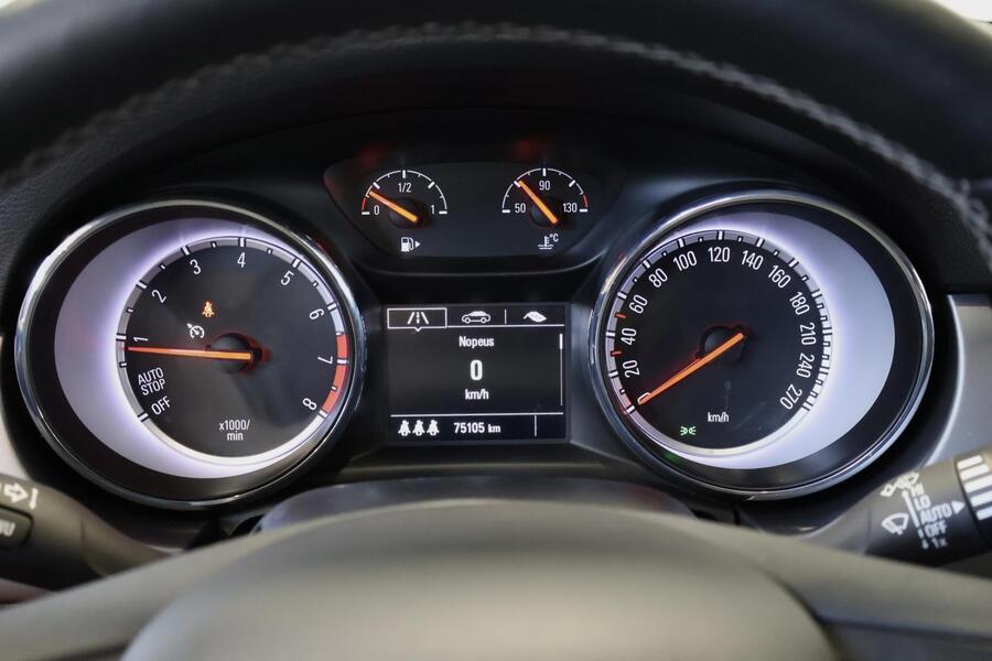 Opel Astra vaihtoauto