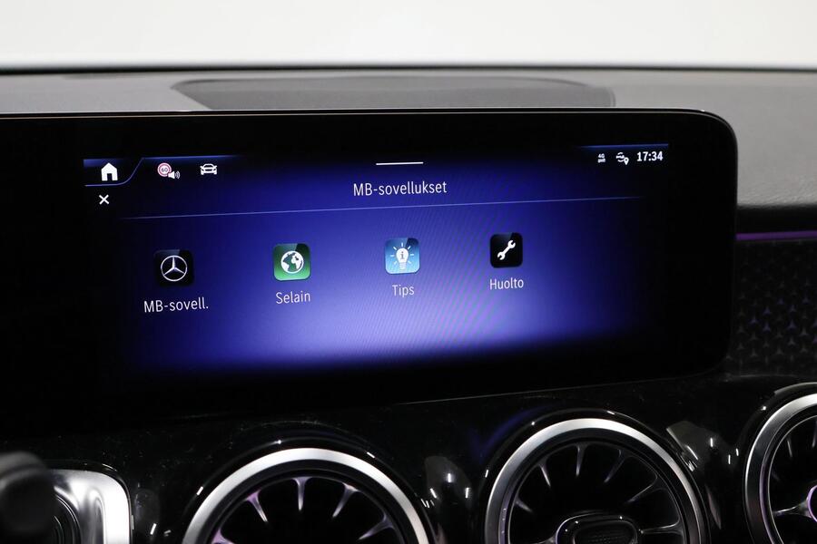 Mercedes-Benz EQB vaihtoauto