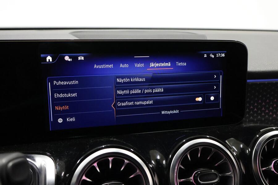 Mercedes-Benz EQB vaihtoauto