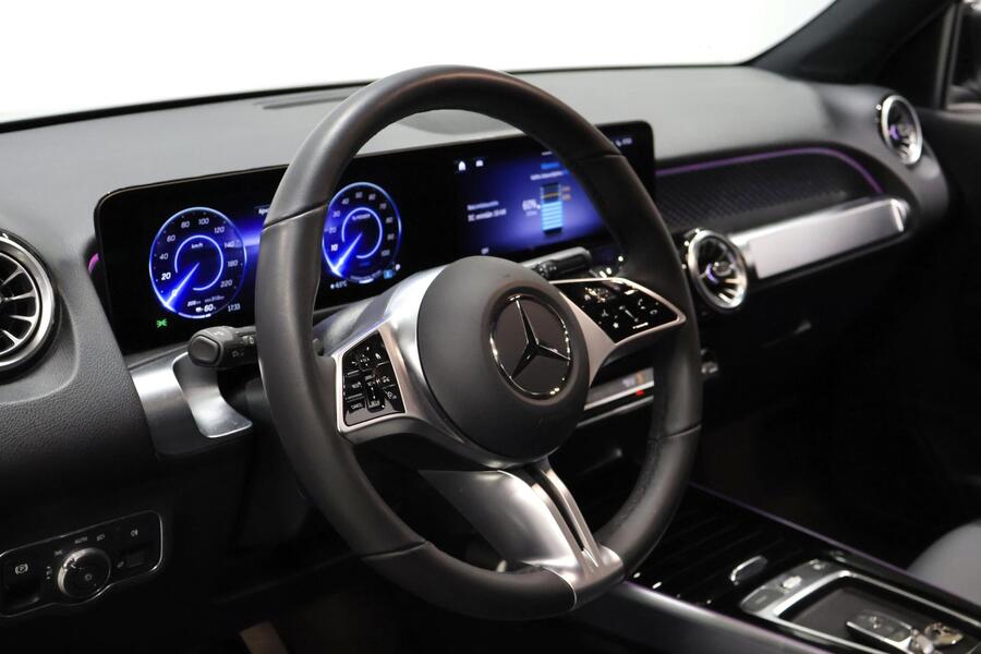 Mercedes-Benz EQB vaihtoauto