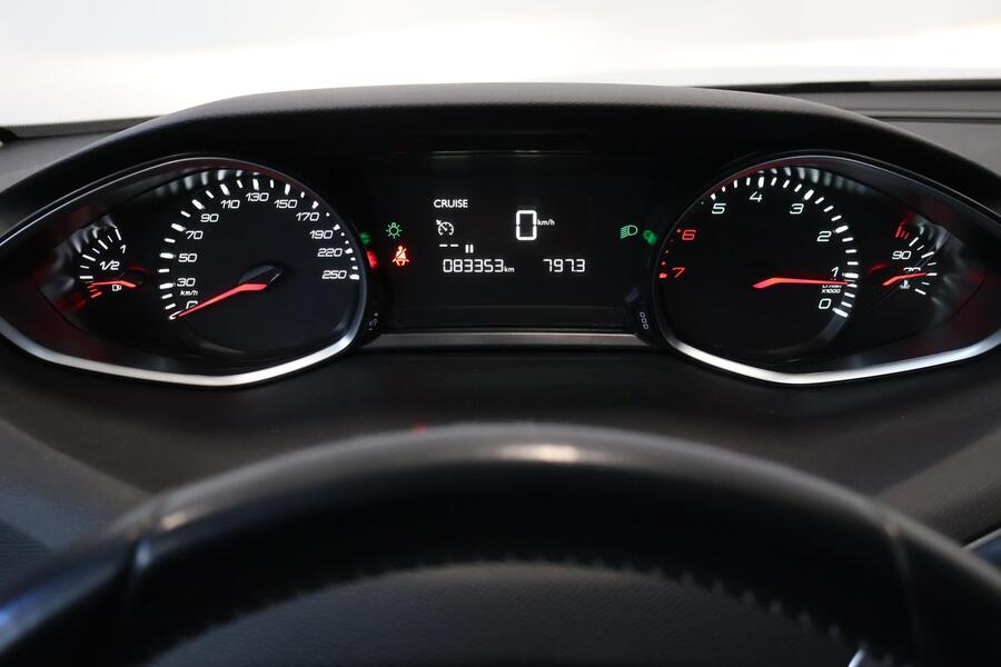 Peugeot 308 vaihtoauto