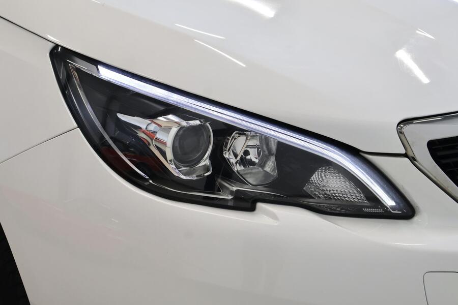 Peugeot 308 vaihtoauto