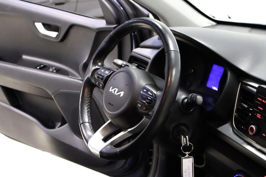 Kia Rio vaihtoauto