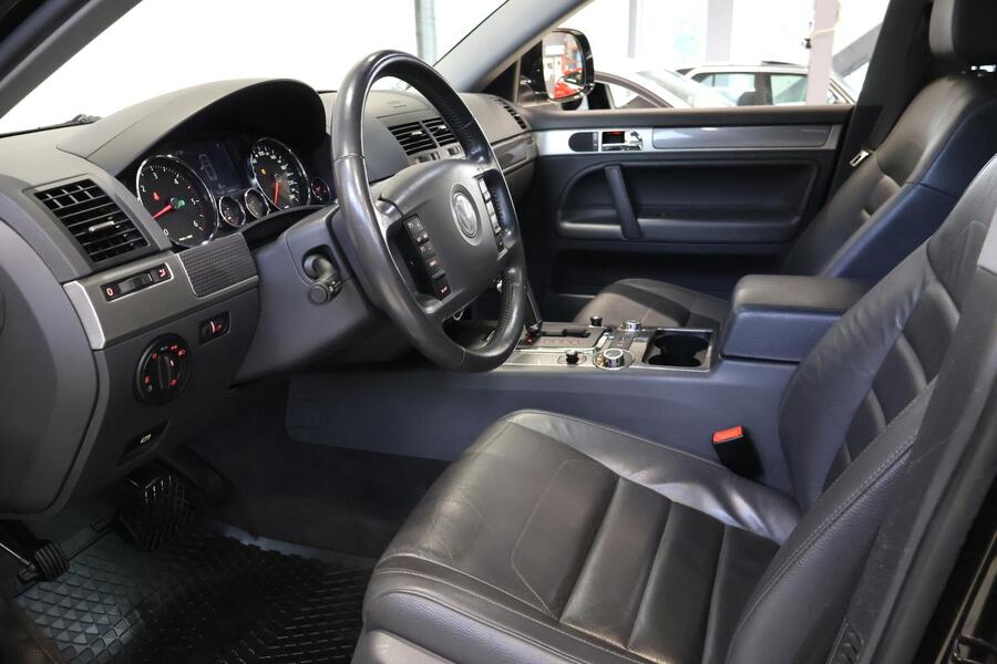 Volkswagen Touareg vaihtoauto