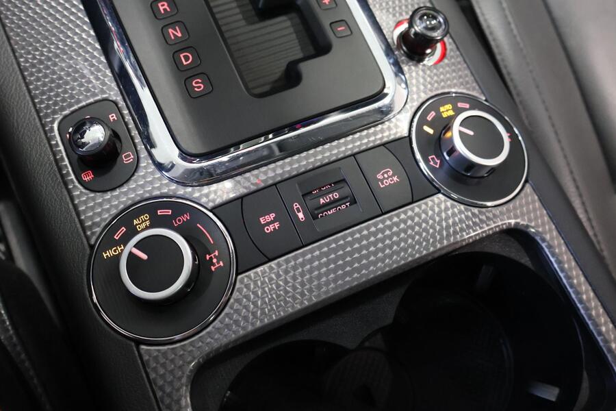 Volkswagen Touareg vaihtoauto