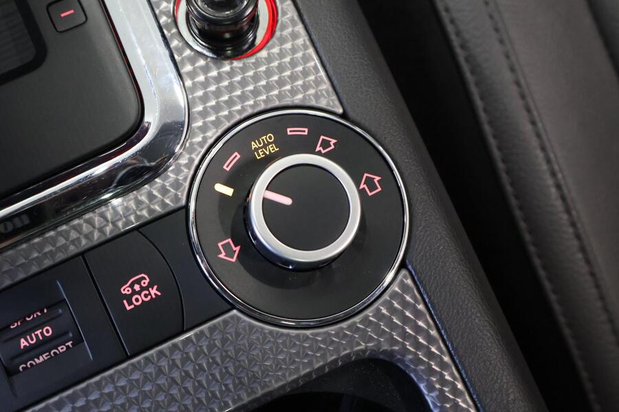 Volkswagen Touareg vaihtoauto