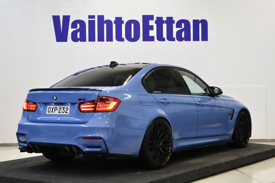 BMW M3 vaihtoauto