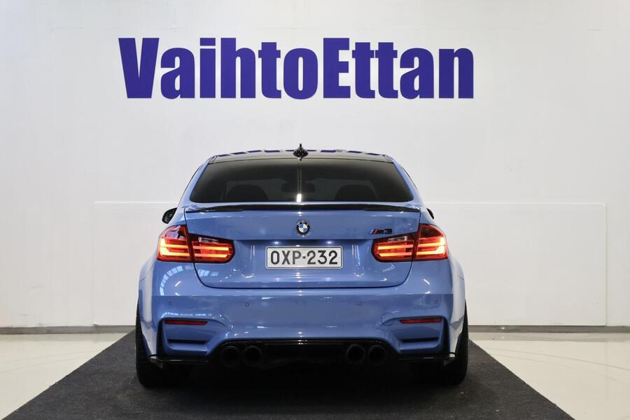 BMW M3 vaihtoauto