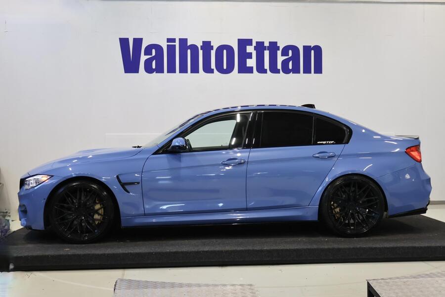 BMW M3 vaihtoauto