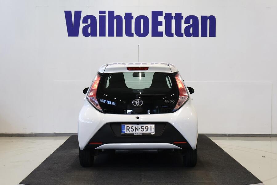 Toyota AYGO vaihtoauto